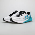 Chaussures De Sport UNDER ARMOUR Charged Rogue 4 - Blanc / Bleu Ciel