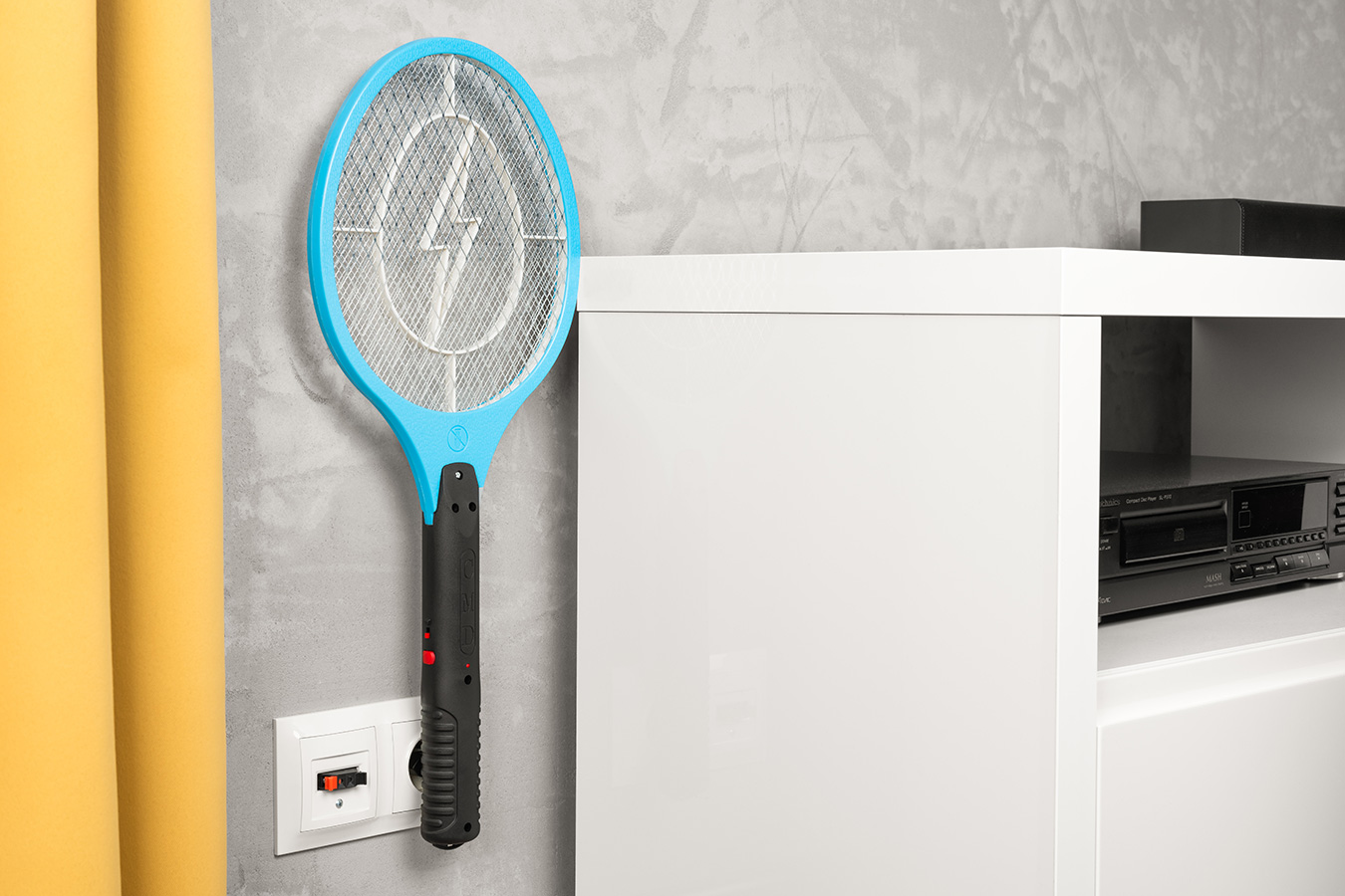 Tapette À Insectes Électrique NOVEEN IKN115